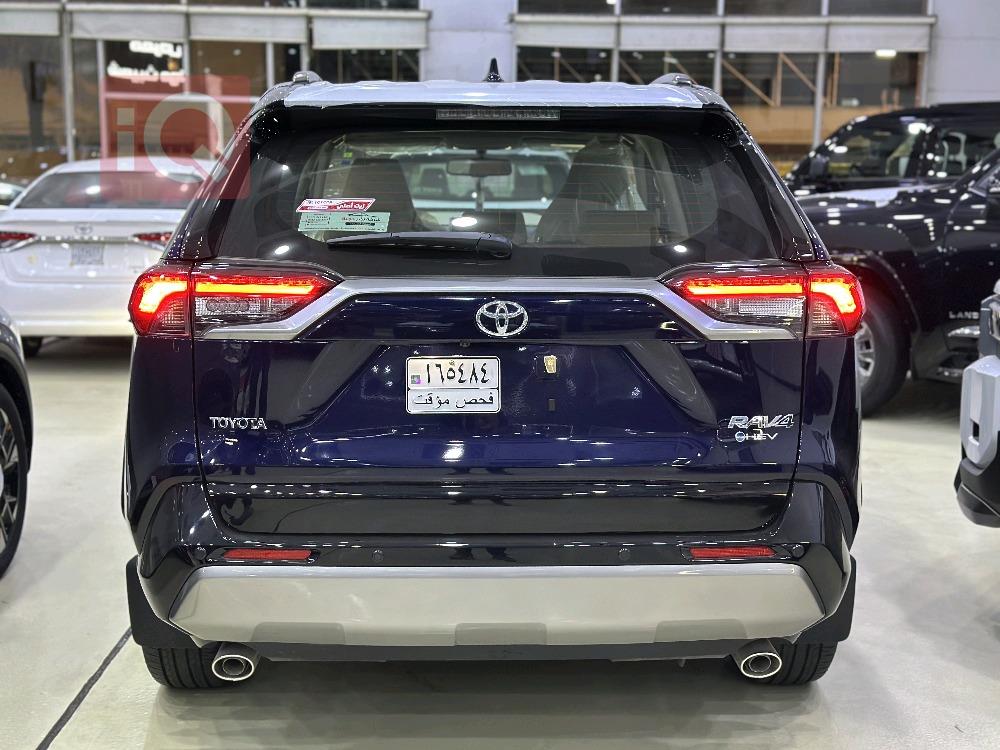 تويوتا راف 4